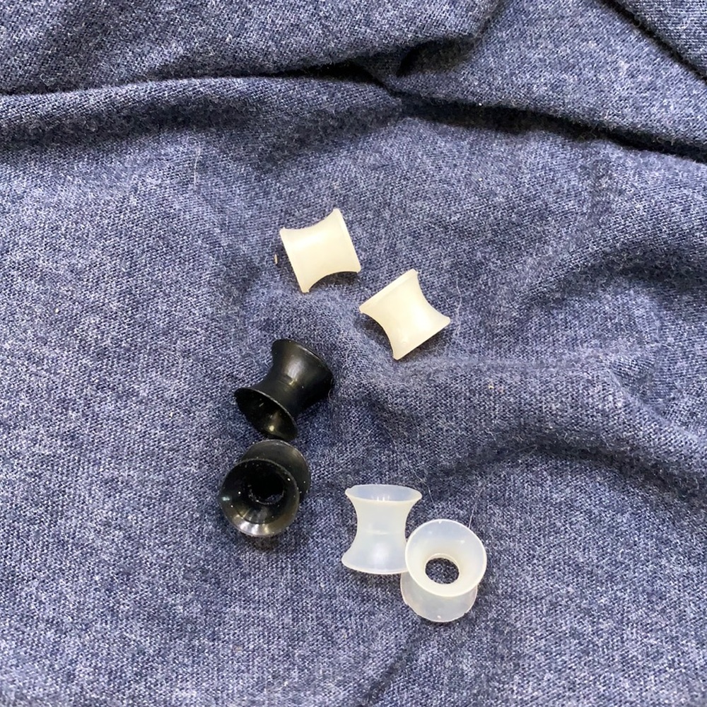 2g 2nd Skin Silicone Tunnels